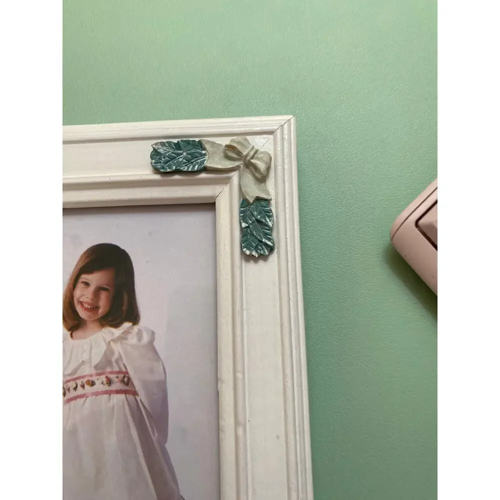 Vintage Wood Ceramic Frame 90s 5X7 Frame Cottagecore